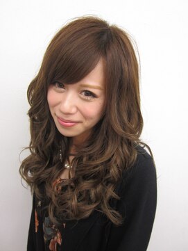 美容室イーナ(e na) お姉さま風エクステ☆