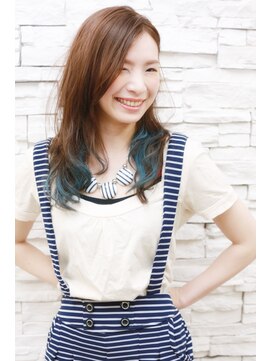 美容室 シャンティ SHANTY 遊び心あるゆるふわワパーマ