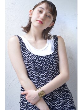 ロイジー(roijir) roijirイルミナインナーカラーxスパイラルxセンシュアルショート