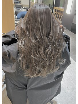 オーク 戸塚(OAK) 巻いても可愛い筋感ハイライト♪ 【OAK戸塚】