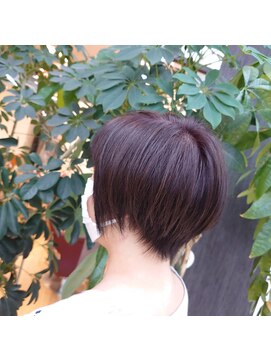 フレンズ 星置店(friend's) 丸みのあるショートスタイル