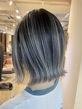 ブリッツレボルト(BLITZ R EVOLUT) グラデバレイヤージュs