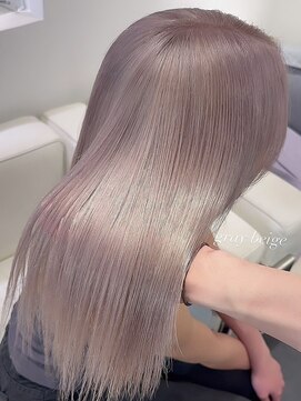 ベレーザ 渋谷(BELEZA) 4226グレーベージュミルクティーアッシュ艶髪ハイトーンカラー