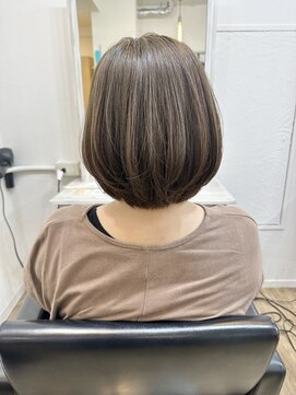 イオエ(ioe) 黒髪/ボブルフ/ネビージュ/小顔/ワンレン/髪質改善/グレージュ