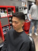 グロウヘアワークス(grow hair works)&nbsp;スキンフェード×アイロンパーマ