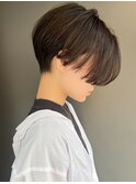 【morio】かっこいい黒髪前下がり刈り上げショート♪