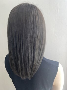 アウリィ(Aulii) マットアッシュ