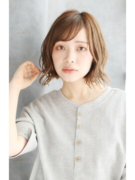 シャンティ 目白(SHANTi) ボブ_ふんわりバルーンボブスタイル