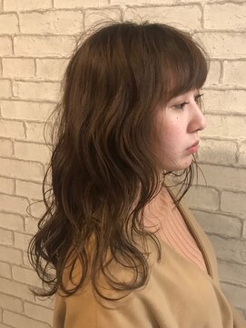 エリマ 横浜西口(elima) 外国人のような透明感が人気のミルクティーカラー