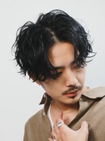 フィフス 大分(fifth)&nbsp;大分縦落ちツイストスパイラルパーマセンターパートマッシュ30代