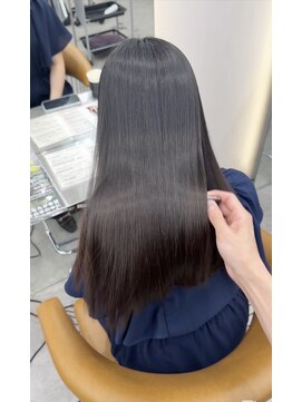 ロンドリゼル 札幌(Lond RiseL) ミディアムレイヤーカット/髪質改善/韓国/黒髪/小顔/前髪/札幌