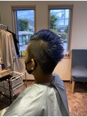 ネイビーブルー×メンズカット