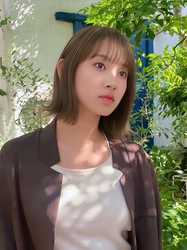 メゾンイデアル(maison Ideal) 大人可愛い外ハネボブ×ヘーゼルベージュカラー