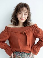 アッシュ 亀戸店(Ash)&nbsp;脱白髪染めハイライト×髪質改善で白髪を活かす艶髪ミディアム