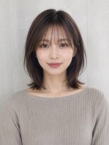 ラックスビーギャラリー なんば駅前店(LUXBE GALLERY) 髪質改善 ミルクティーベージュ ウルフミディアム