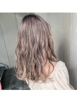 マイティ バイ エイチ(mighty by H)&nbsp;ハイトーンカラー×ロングスタイル