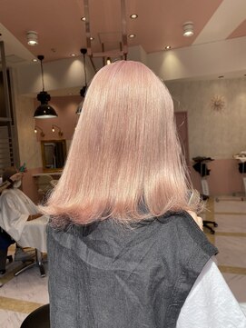 リー 梅田(Lee) Lee梅田茶屋町　ピンクベージュ