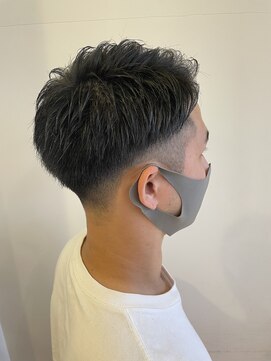 ジップ 緑店(zip) メンズアップバング×４０代ビジネスヘア