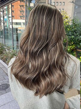 ユニー(uniii) コントラストハイライト