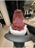 外巻きミディアムレイヤーカットレッドピンクベージュカラー◎