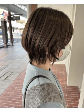 イブー(hibou) ショートボブ