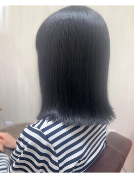 エルフォート(L.FORT) パッツンボブ