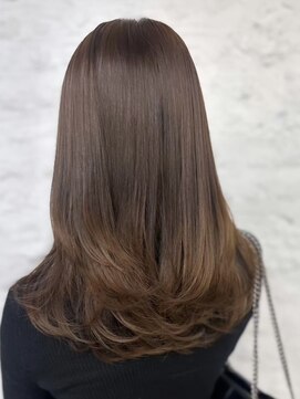 リア(riah) ブリーチなしダブルカラーレイヤーカット韓国ヘア