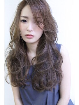 ロゼ 甲子園口(Rose) 【ROSE】レイヤーカット＿センターパート＿ニュアンスパーマ