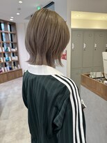 ケンジ 湘南台(KENJE) やわらかベージュ×ウルフレイヤー