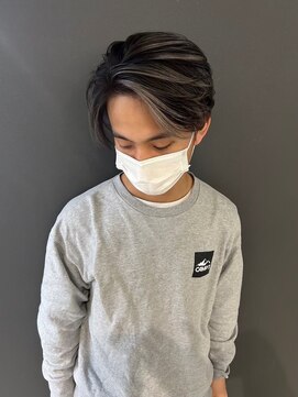 キング 枚方店(K!ng) ハイライトカラーミルクティーベージュレイヤーカット