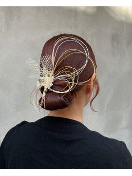 アソビ(Asobi) シニヨンアレンジ