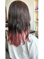 リノ 金山(Rino)&nbsp;デザインカラー/レイヤーカット/ウェットヘア/オリーブベージュ