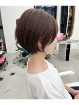 ナンバー 六本松(Number)&nbsp;【頭の形が綺麗に見えるくびれショート】NARUMI