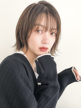 リヤン 表参道(lyann) 斜めバング大人可愛いうるツヤナチュラルカール外ハネボブ