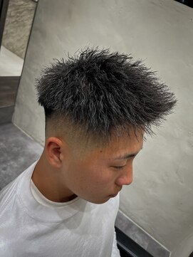 ルースト 京都駅前店(ROOST) MEN'S HAIR/ツイスト/スキンフェード/メッシュ/京都