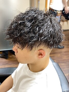 ビヨンドザバーバー 品川 青物横丁(BEYOND THE BARBER) BEYOND