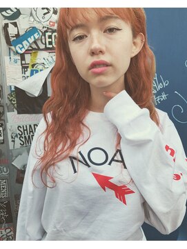 エヴァー(ever) [髪質改善/縮毛矯正/ダークアッシュ/カール/セミディ/姫カット]