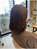 柔らかブラウンベージュ