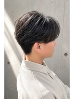 オグジュアリー 表参道(aux.)&nbsp;毛流れパーマで作る大人センターパート