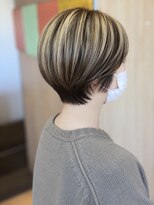 ヴィヴァーチェイルソーレ(VIVACE ilsole)&nbsp;【44.白髪を隠すから「馴染ませる」◎白髪ぼかしハイライト】