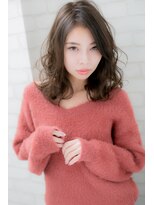 『ROMA』大人にも似合うブルージュカラーのこなれラフウェーブ