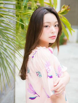 ルティア(Lutia) 大人かわいい 似合わせカット センターパート☆