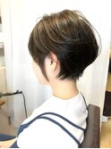 ショートボブ