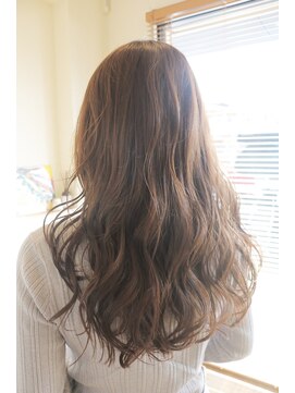 グランウェイ(GRUNWAY) レイヤースタイル×ブラウンベージュ