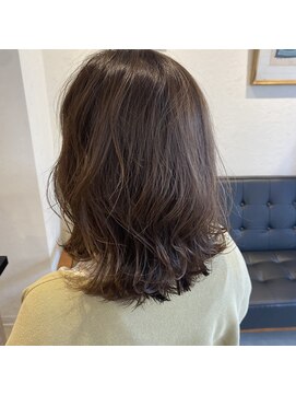 アルマヘアー(Alma hair by murasaki) ◎ミディアムのアッシュベージュ◎