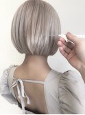 ホワイトボブ