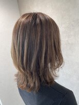 ミューバイケンジ(miu by KENJE)&nbsp;miu&伊藤夏海 白髪ぼかしハイライト◎