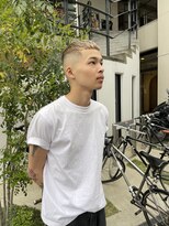 メリケンバーバーショップ フクオカ(MERICAN BARBERSHOP FUK)&nbsp;外国人風ダブルカラーバーバースタイル