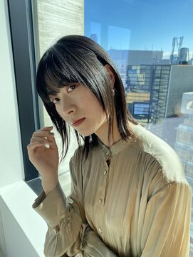 エクリ(equri×SHISEIDO) ミディアムネオウルフ