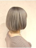 ハイトーングレージュ
